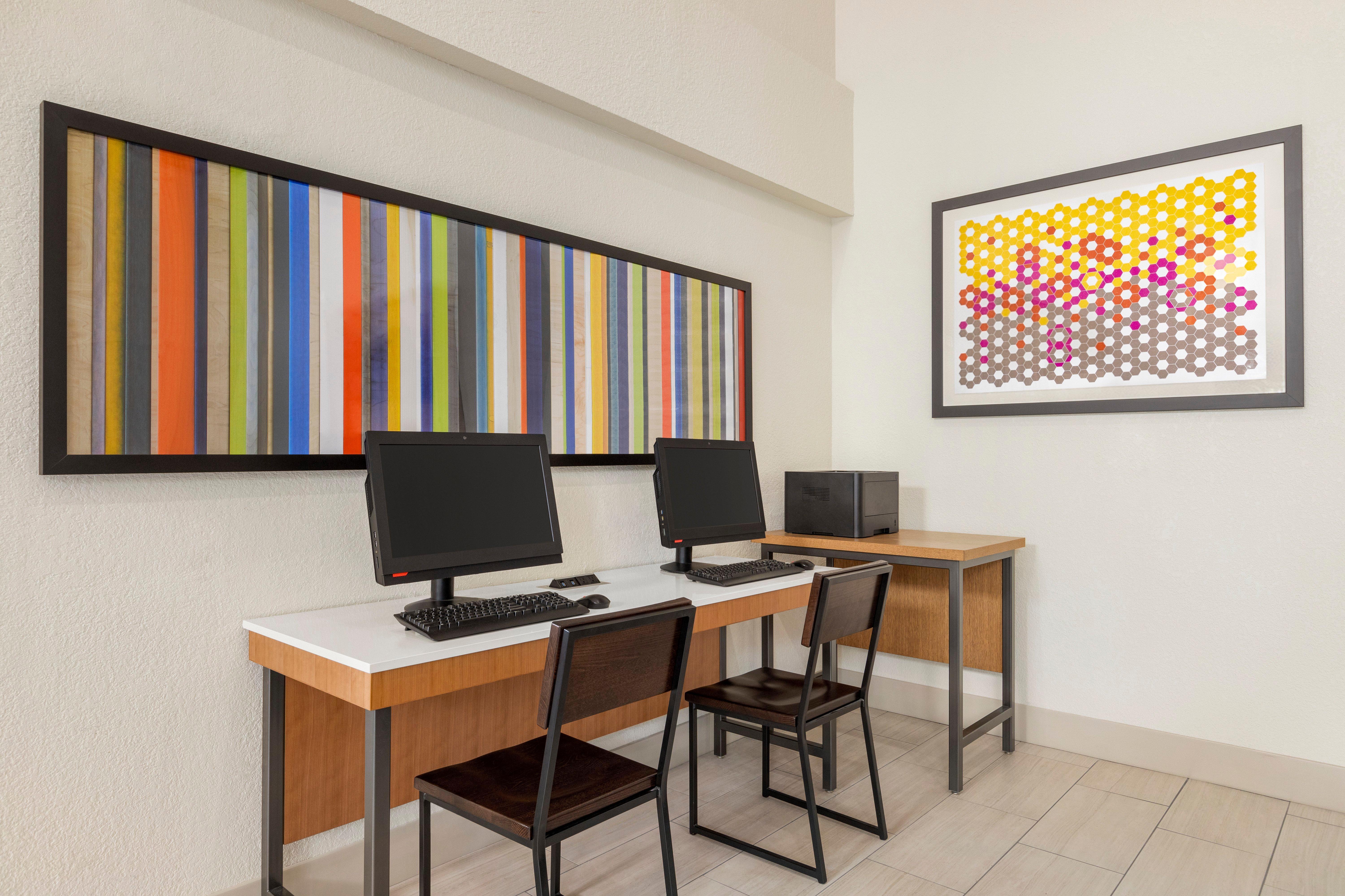 Holiday Inn Express & Suites Sarasota East By Ihg Vamo Exterior foto