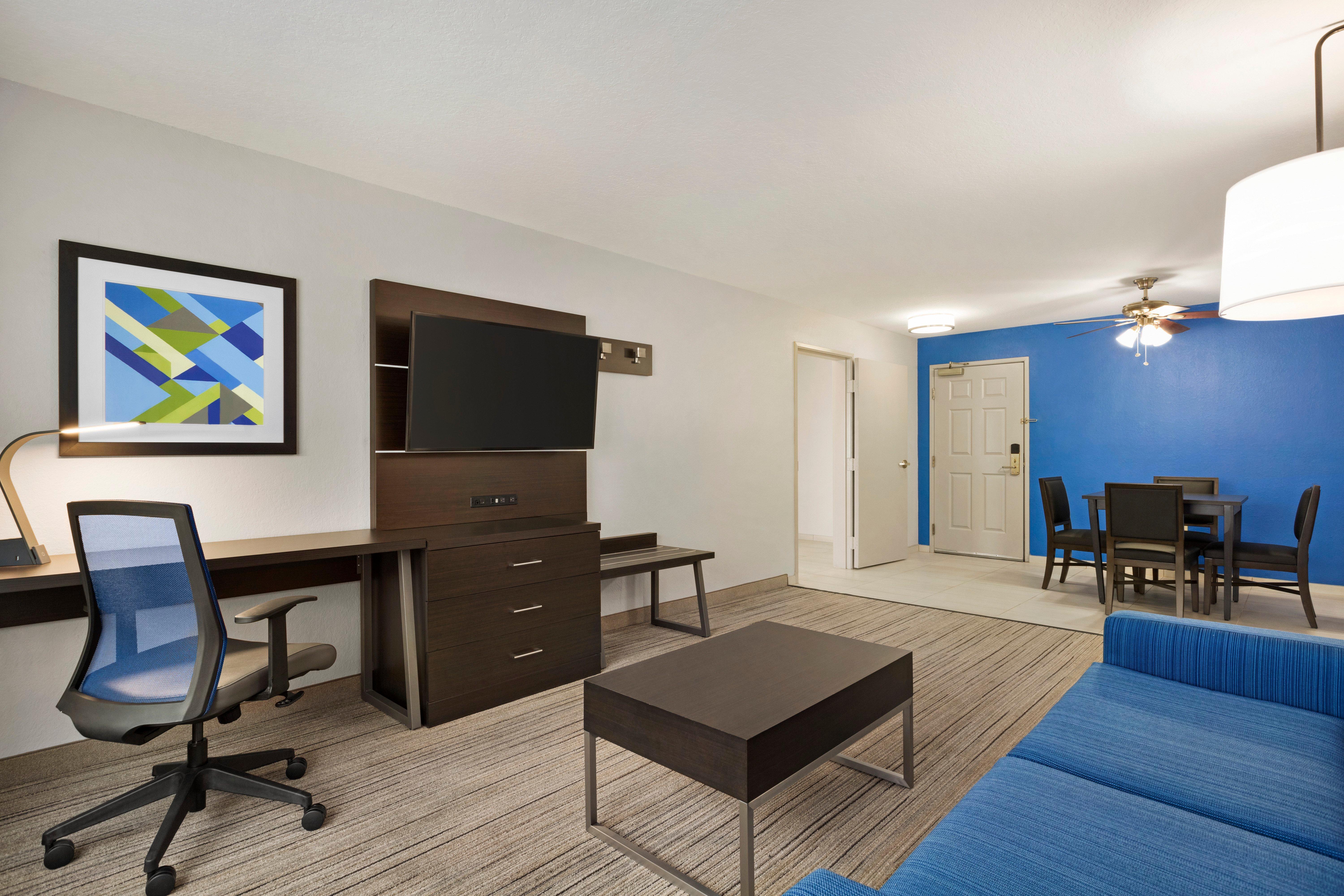 Holiday Inn Express & Suites Sarasota East By Ihg Vamo Exterior foto